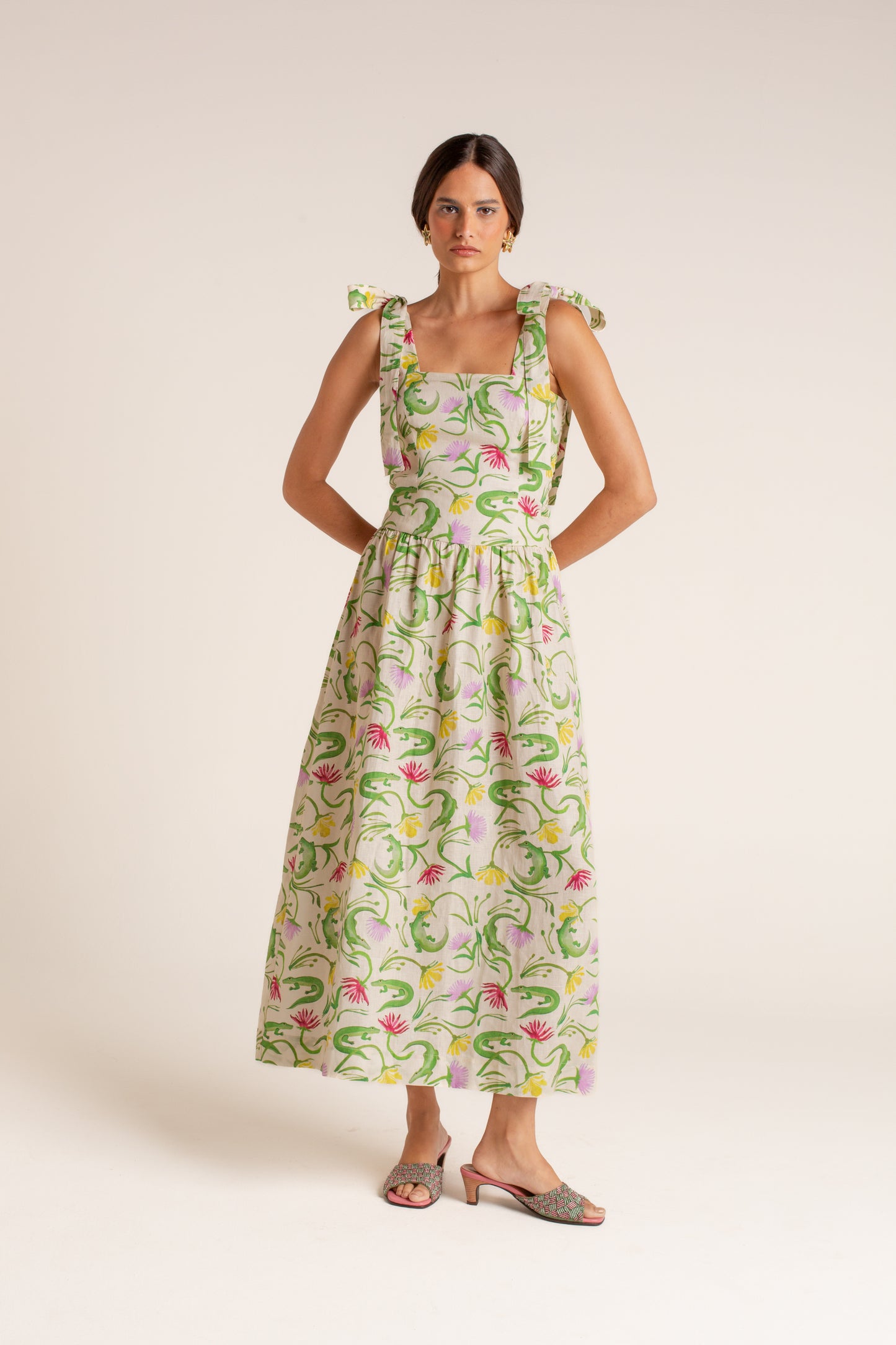 Vestido Mia Flora Egípcia Creme